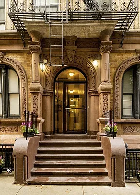 Rented by Douglas Elliman | media 18