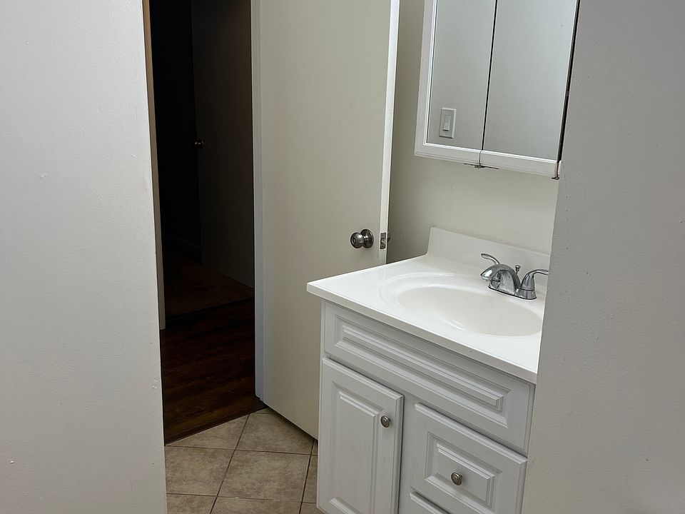 1st image of 431 San Jose St