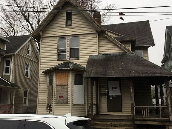 5th image of 1369 Iranistan Ave