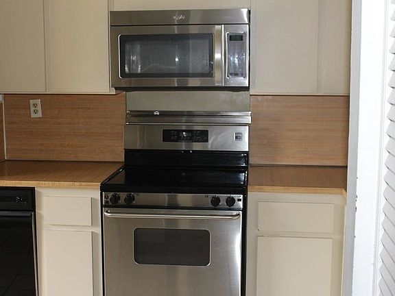 2nd image of 10006 NW 41st St #0000