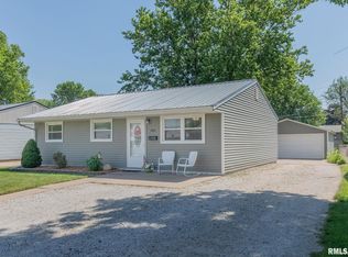 445 6th St E, Milan, IL