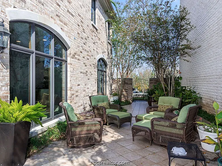 4763 Stonebriar Cir — Photo 20