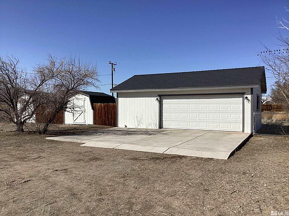 2nd image of 3675 Cypress St