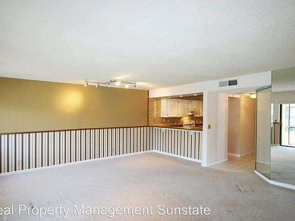 4th image of 3528 Tamarack Trl