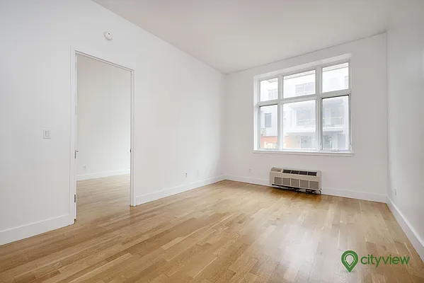 Rented by City View Living | media 52