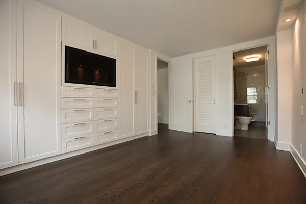 Sold by Metrobrokers | media 11