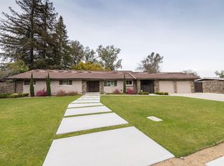 5849 E Club View Dr, Fresno, CA 93727