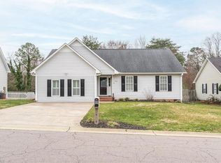 1760 Crossfield Ridge Ln, Winston Salem, NC 27127