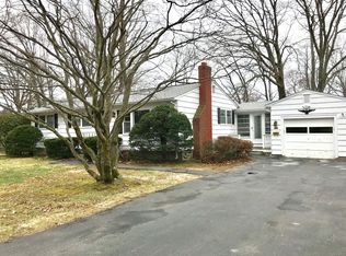 112 Colgate Dr, North Andover, MA 01845