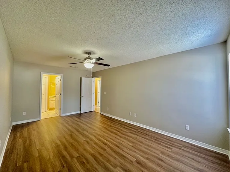 29 E Lane Dr — Photo 14