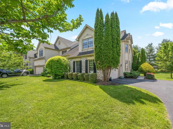 7 Elliston Ct, Exton, PA 19341