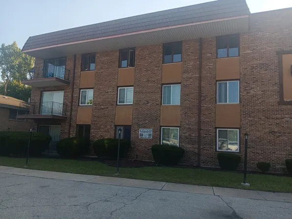 550 Michigan City Rd APT 3E, Calumet City, IL 60409