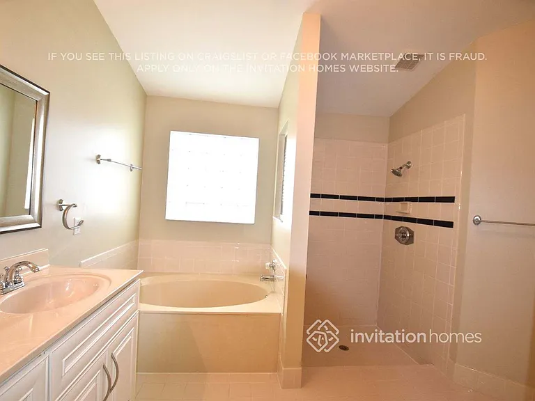 16565 NW 6th St — Photo 16