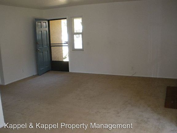 4th image of 128 Ramona St