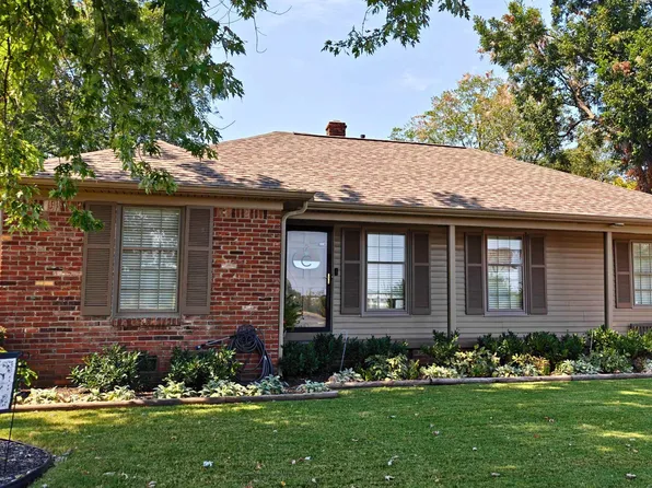 897 Bartlett Rd, Memphis, TN 38122