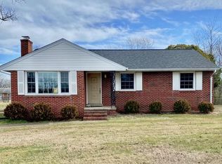 900 Forbes St, Fredericksburg, VA 22405