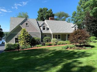 39 Way To The River Rd, West Newbury, MA 01985