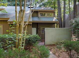 3 Banstead Pl, Chapel Hill, NC 27517
