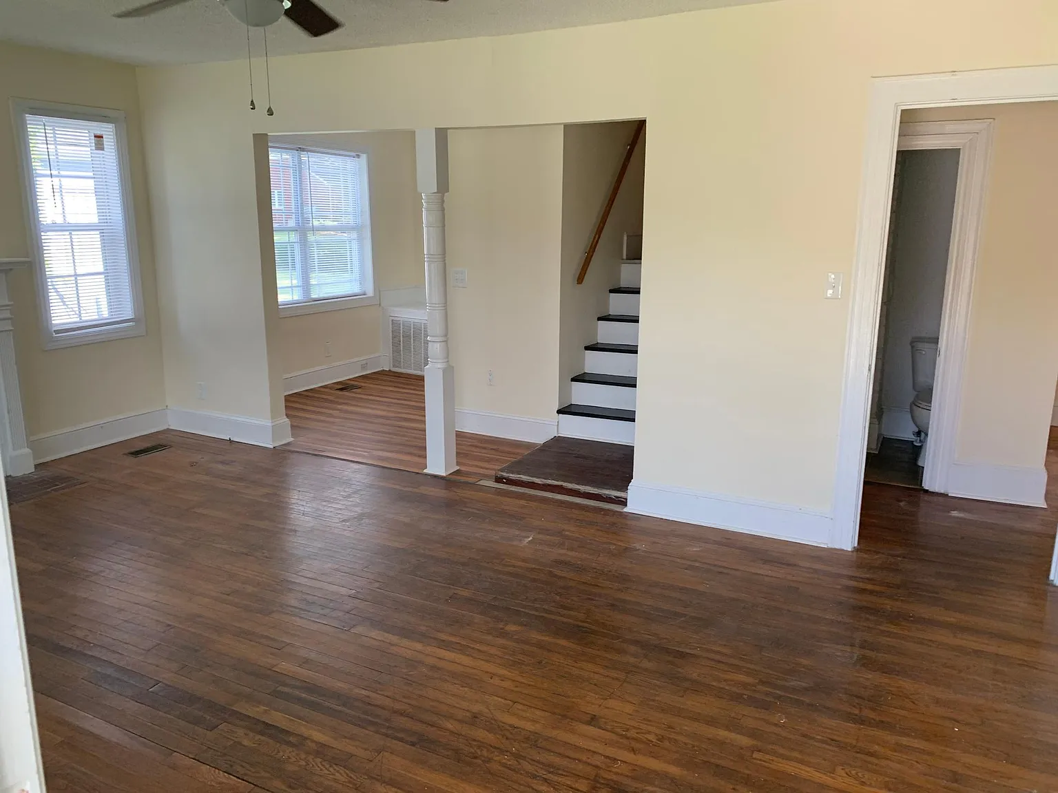 5 bed, 4.5 bath, 2025 sqft, $3,500 — Photo 3