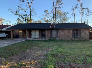 2216 Roxton St, Sulphur, LA 70663