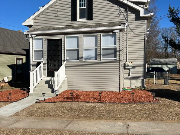 114 Smart Street, East Hartford, CT 06118