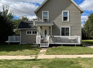 18-20 S Chatham St, Janesville, WI 53548