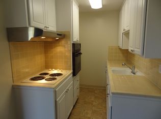 2070 Latham St APT 6, Mountain View, CA 94040