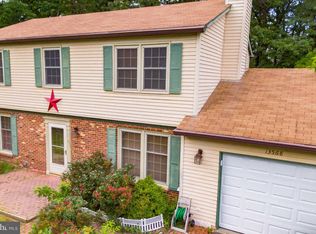 13568 Adrian Ct, Woodbridge, VA 22191