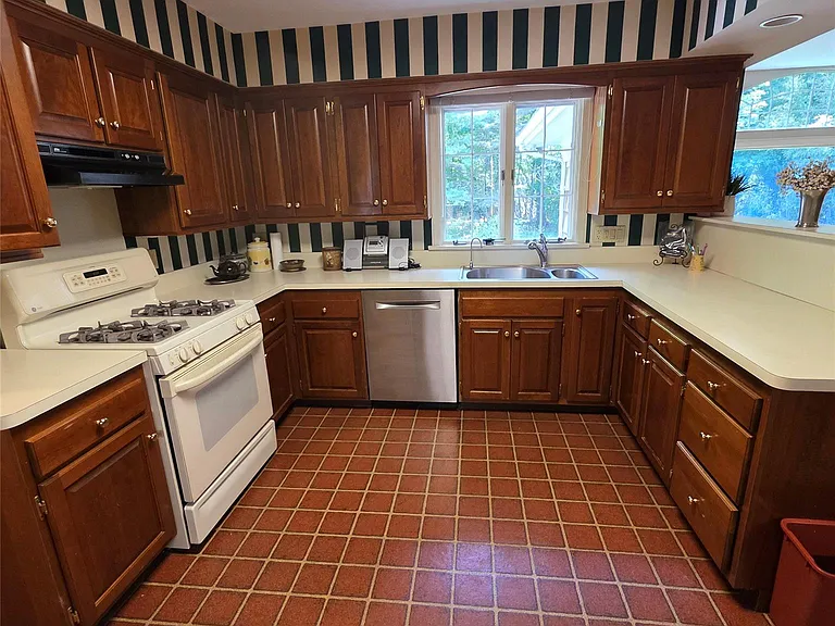 9 Cliff Rd — Photo 19