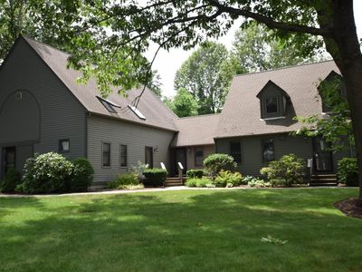 8 Montrose Drive UNIT 8, Stratham, NH, 03885