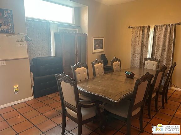 3rd image of 66252 Avenida Barona