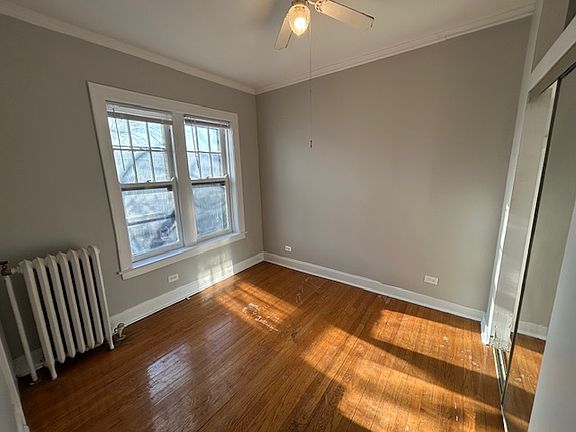5th image of 1154 W Lunt Ave APT 302