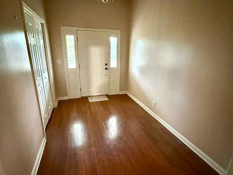 21 Shelton Cir — Photo 3