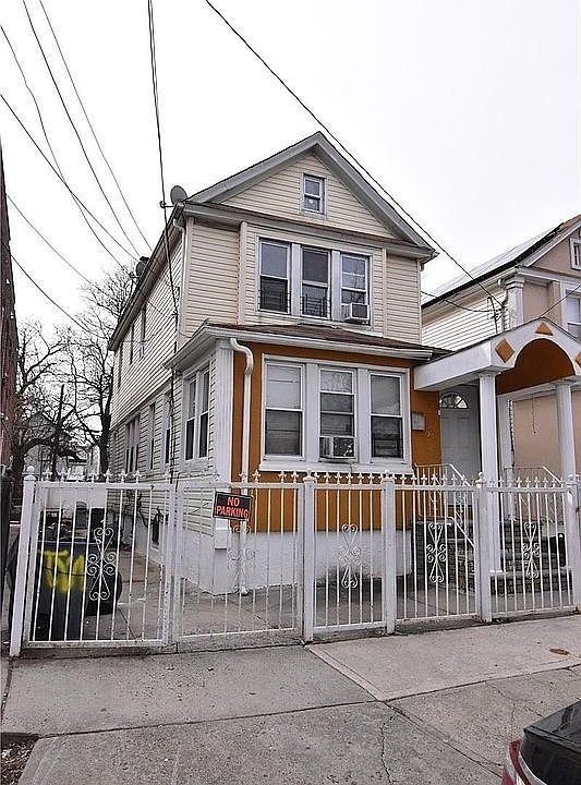 1st image of 10508 132nd St