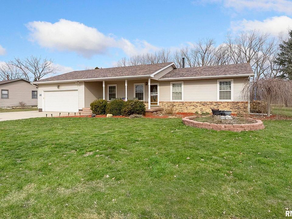 1st image of 14 Crestview Dr