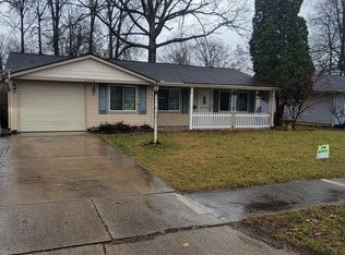 3310 Varsity Ln, Fort Wayne, IN 46805