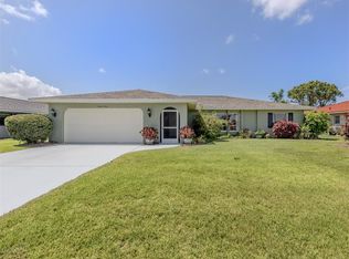 904 S Gondola Dr, Venice, FL 34293