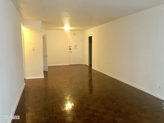 Rented by Citi Habitats | media 48