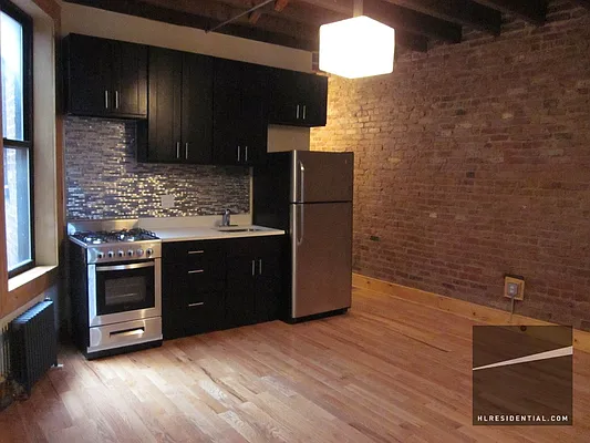 Rented by Highline Residential | media 10