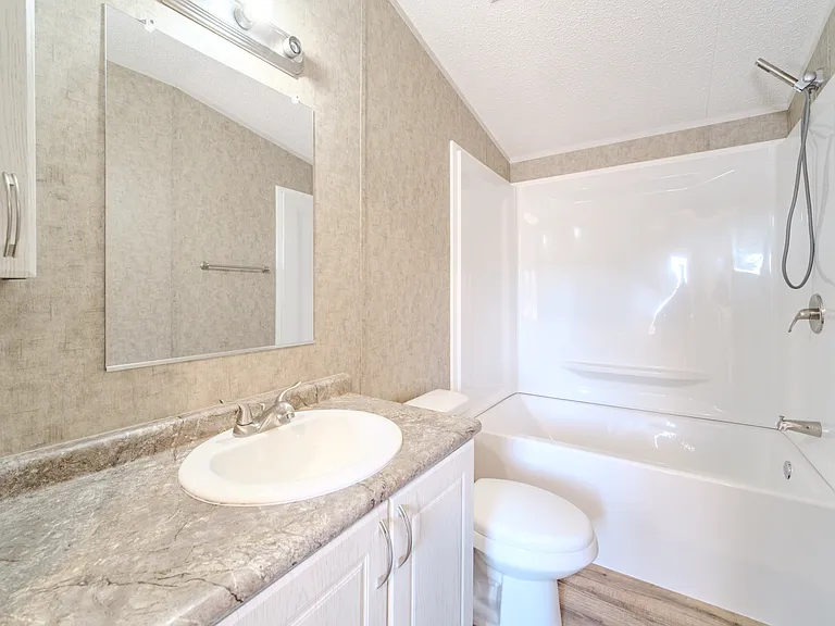 275 N Main St #P2-5 — Photo 21