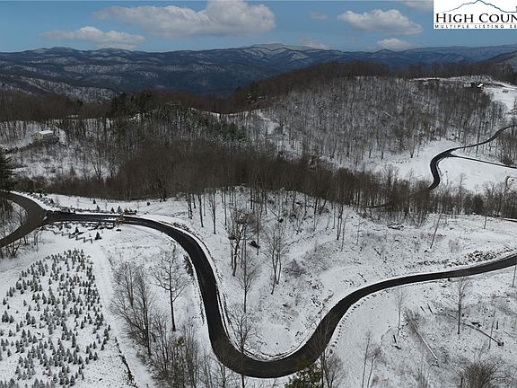 3rd image of Lot WR2 Sierra Trail