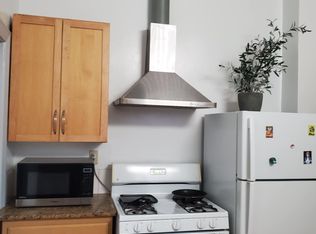 901 W 33rd St #1R, Chicago, IL 60608