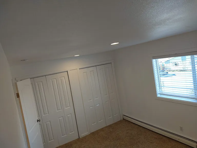 6330 E 31st Ave #4 — Photo 4