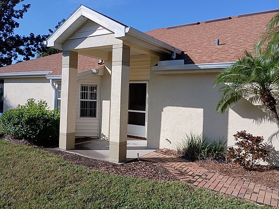 4th image of 2418 New Haven Cir