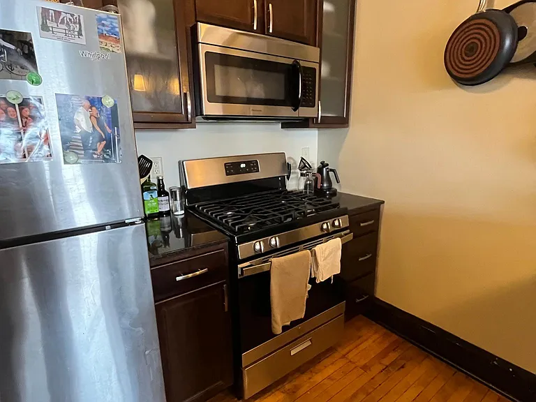 2517 Bryant Ave S #304 — Photo 5