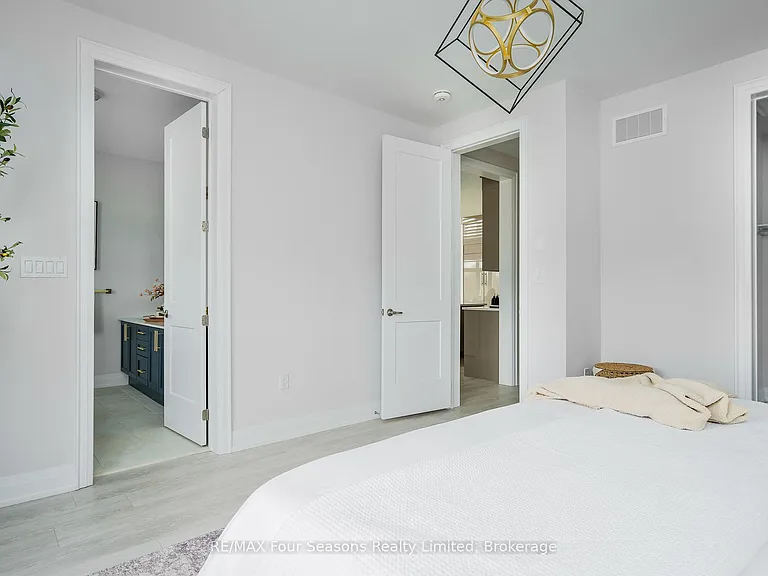 95 Goldie Ct — Photo 19