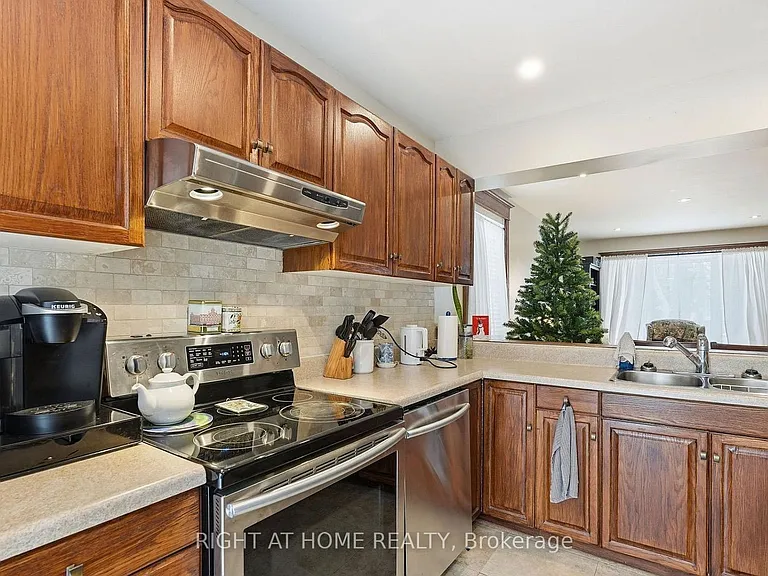 17 Mill St #UPPER — Photo 11