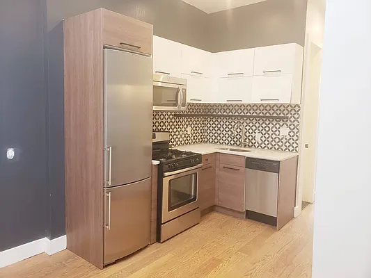 Rented by Lodger Corp | media 19