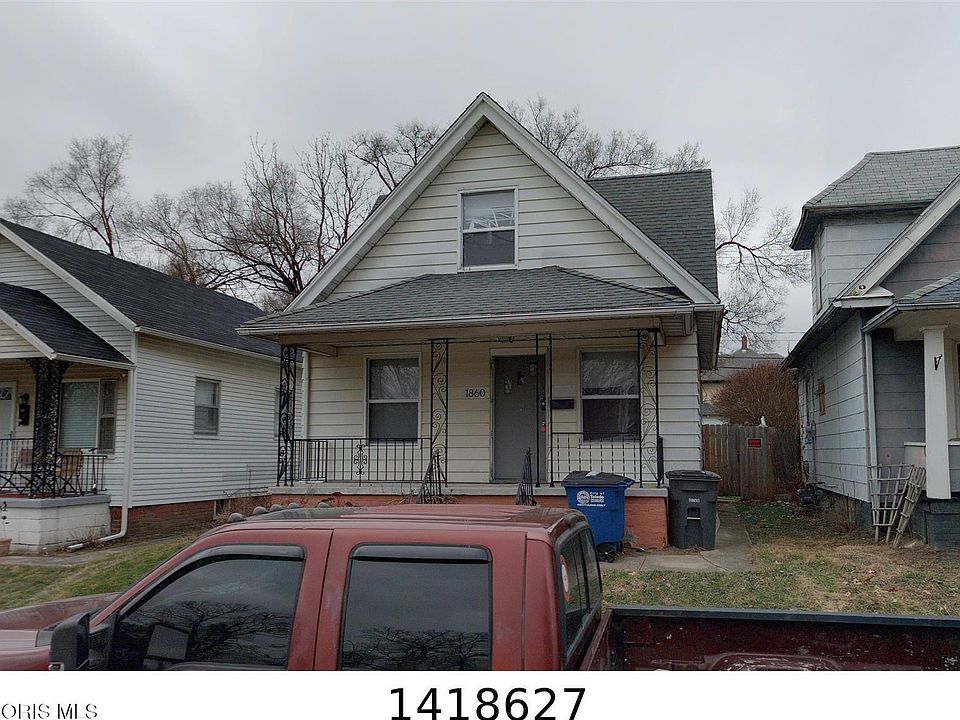 1st image of 1860 Finch St