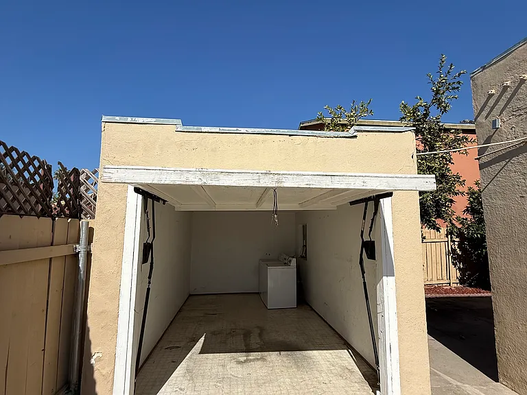 4614 Orange Ave — Photo 16